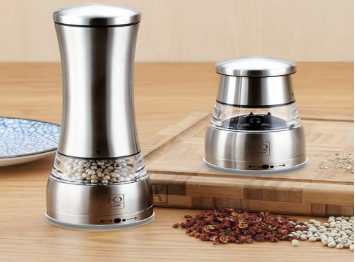 Electric pepper grinder